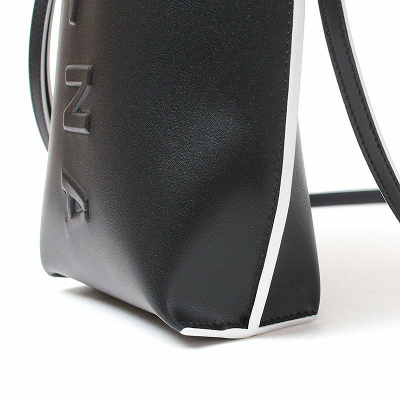 ブラックサイド