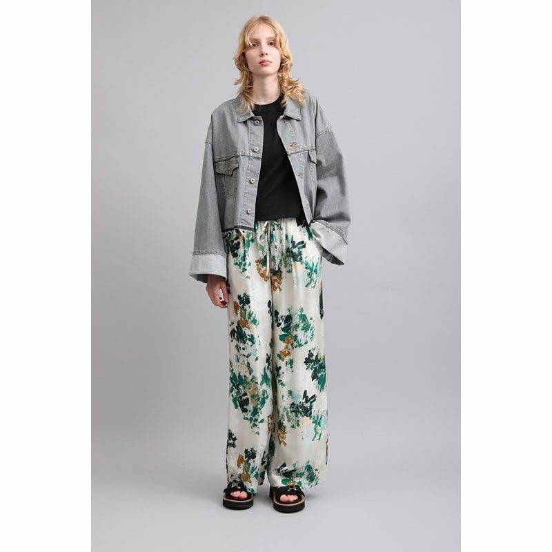 グレー公式イメージ