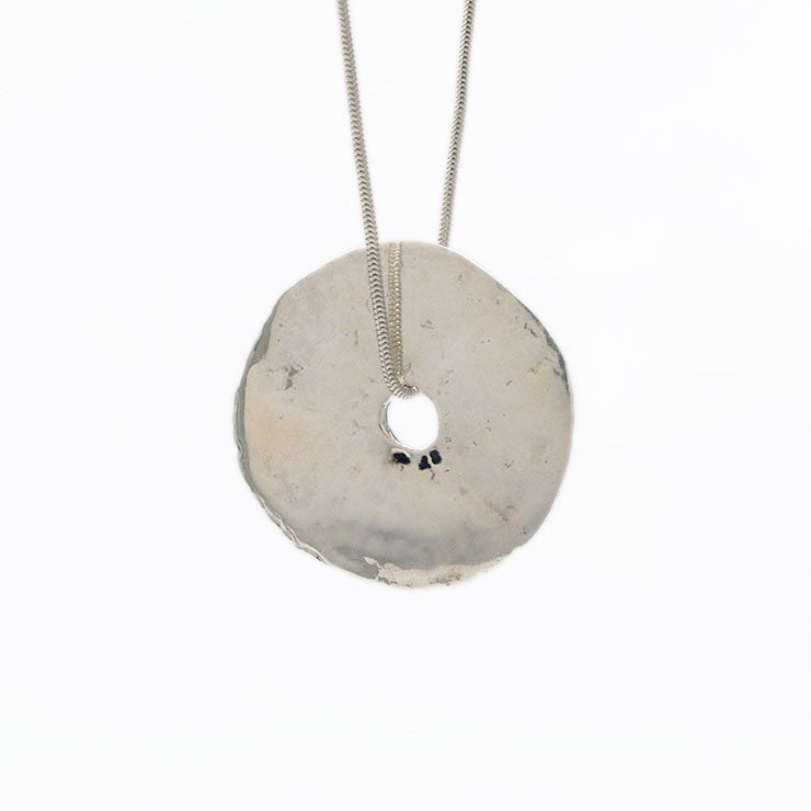 背面