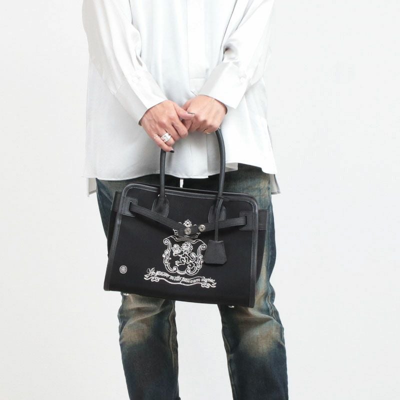 ブラック コーディネート