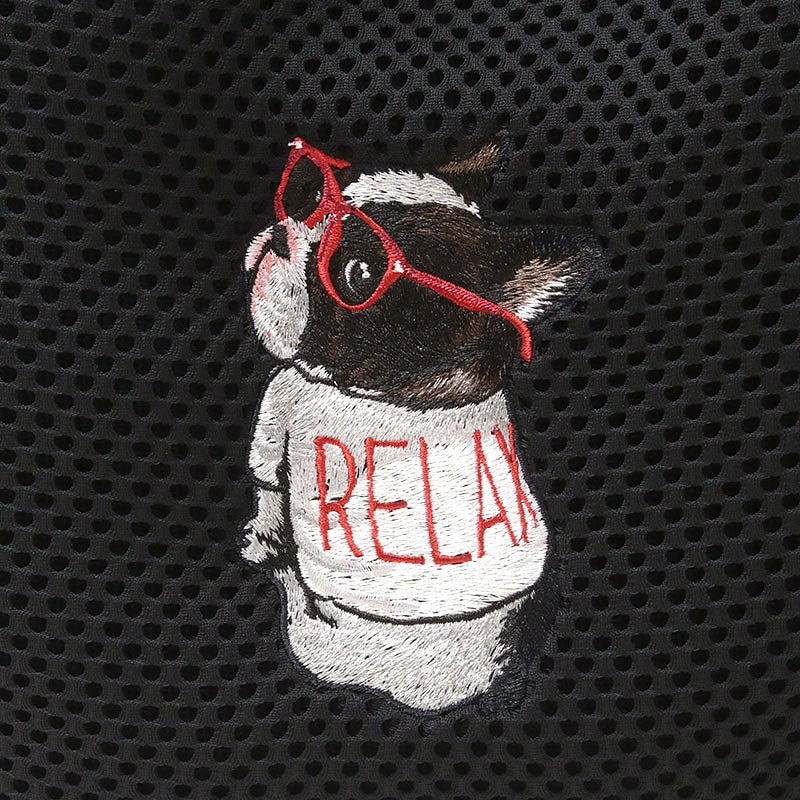 刺繍ディテール