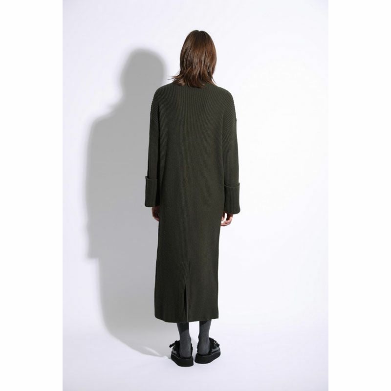 公式コーディネート