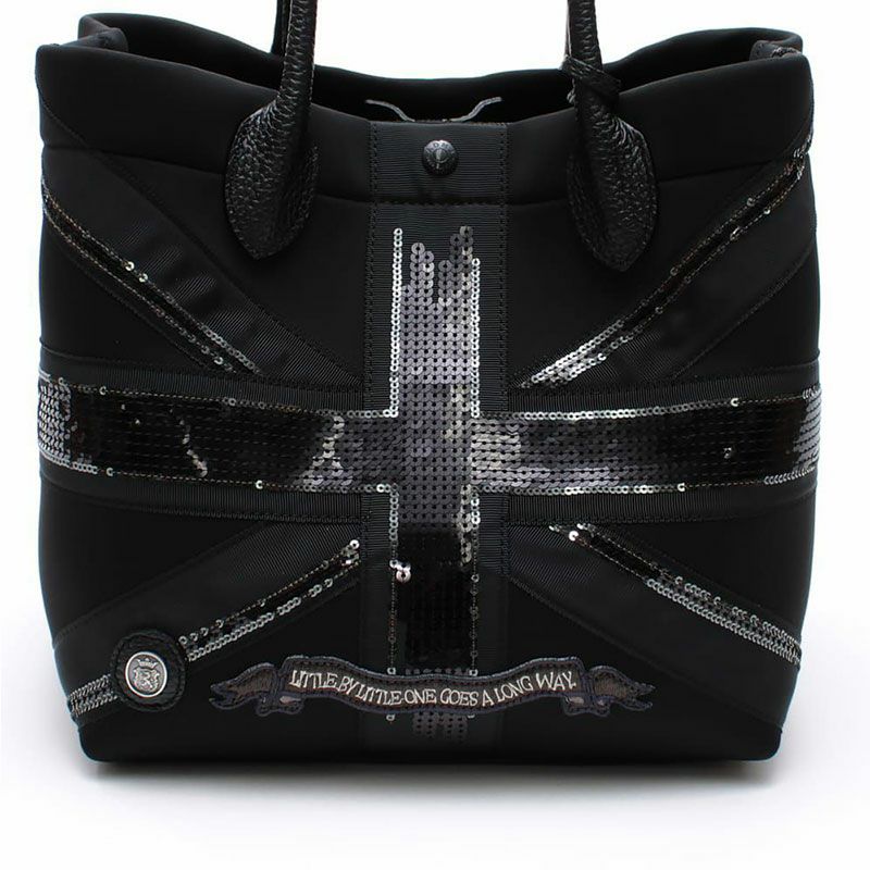 刺繍ディテール