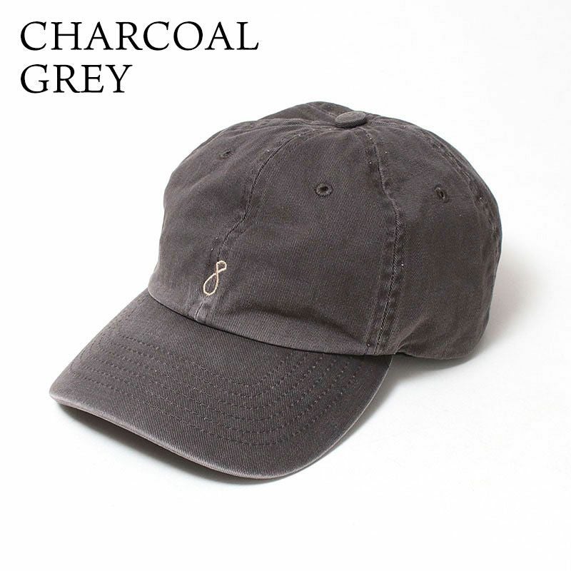 チャコールグレー