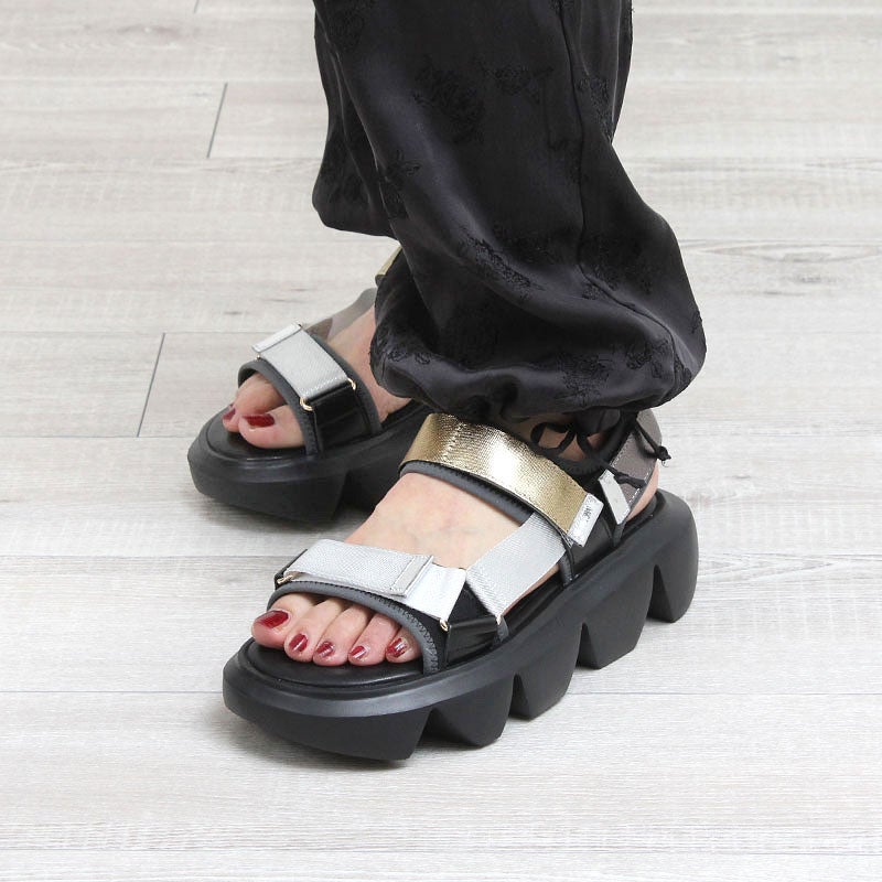 シルバー履き画イメージ