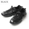 ブラック