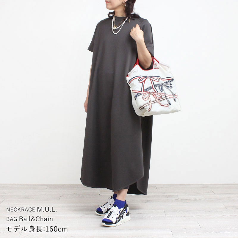 MAISON MAVERICK PRESENTS メゾンマヴェリックプレゼンツ ロゴダッド