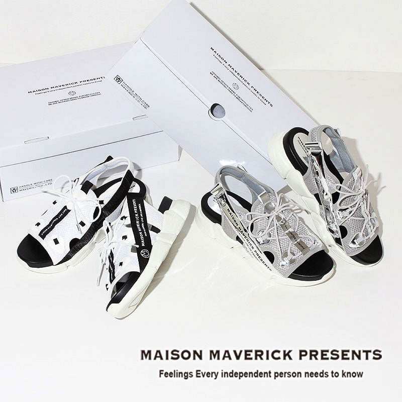 MAISON MAVERICK PRESENTS メゾンマヴェリックプレゼンツ ロゴダッド